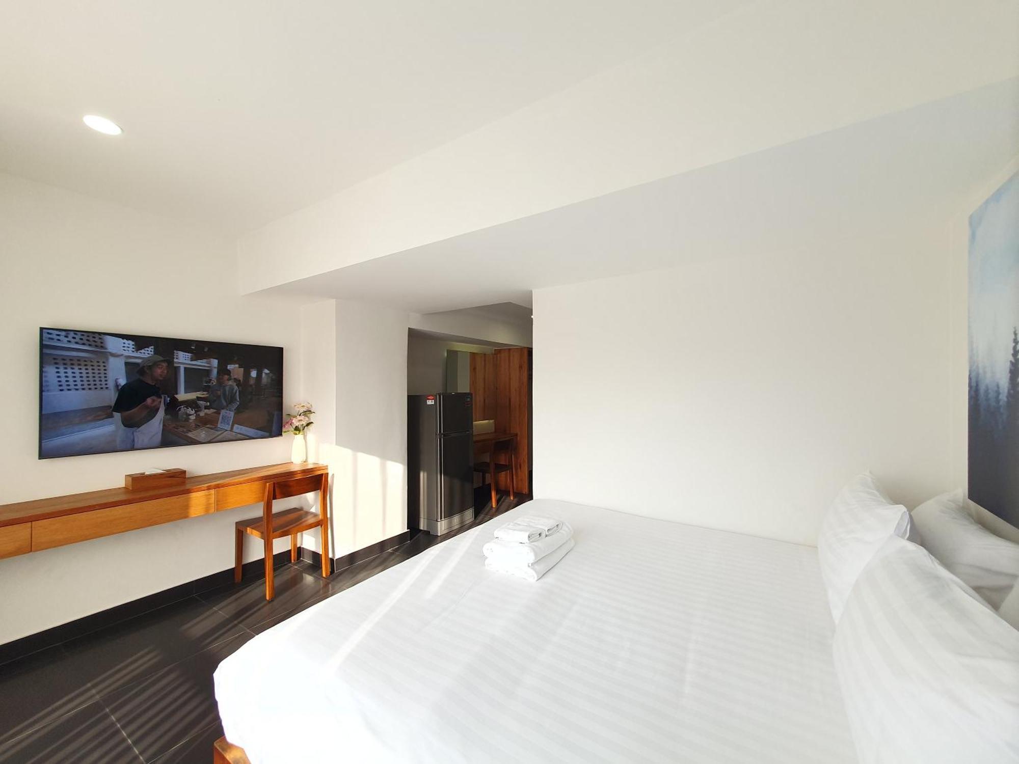 The Sila Suites - Intrawarorot Chiang Mai Ngoại thất bức ảnh